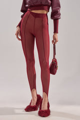 BALLET GIRL STIRRUP LEGGING IN BURGUNDY
