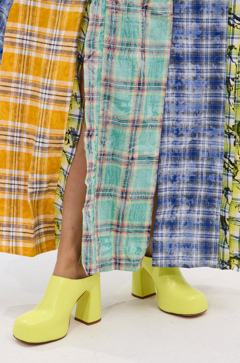 AZALEA WANG FLOREA LIME CLOG STYLE PUMP