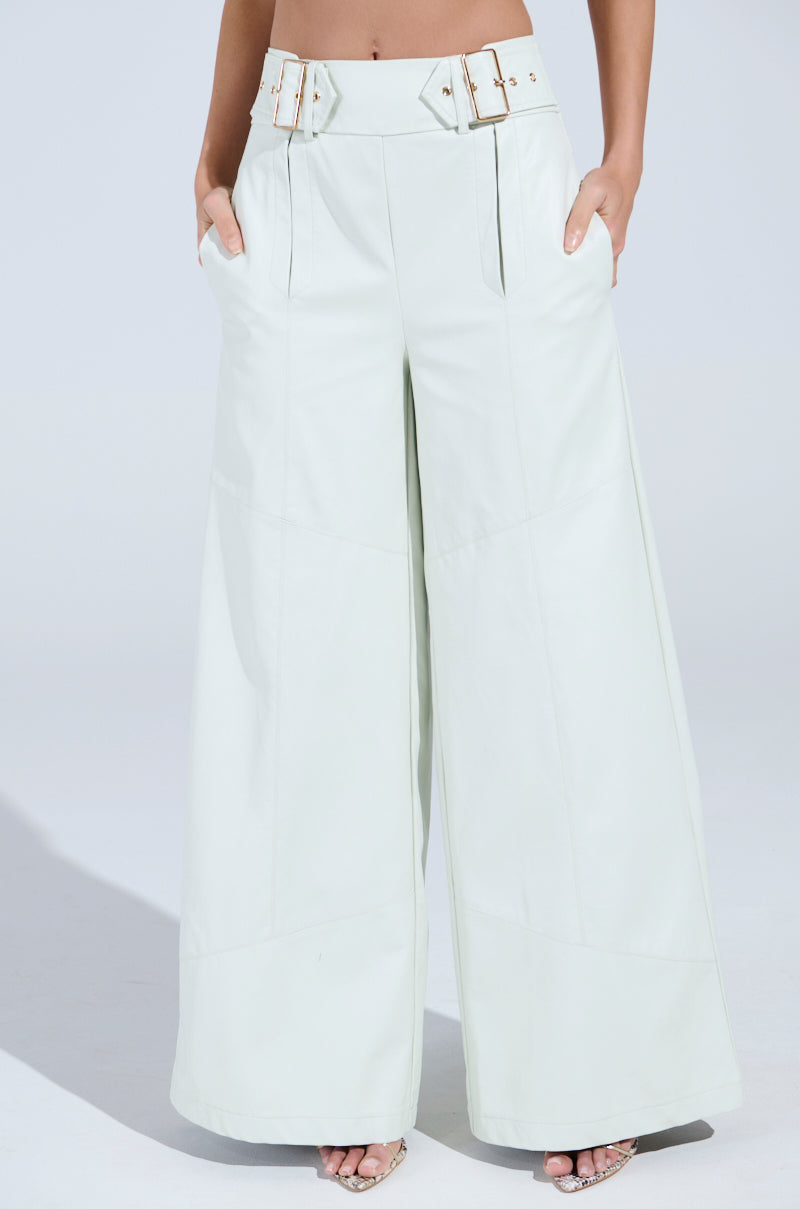 AMY TROUSER IN IVORY