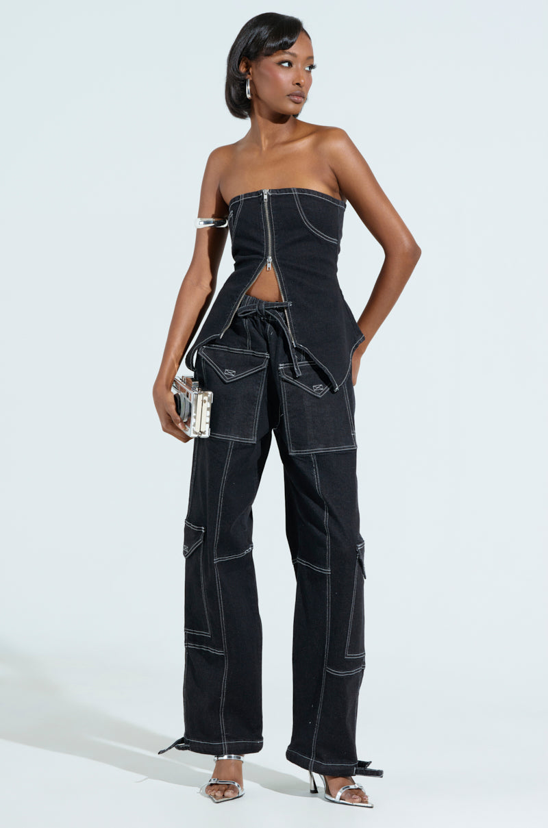 BOUNDLESS ZIP UP CORSET