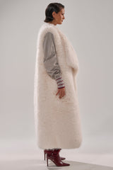 DOWN TIME FAUX FUR VEST IN IVORY