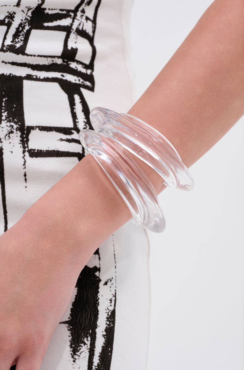 ARTISTIC STATEMENT BRACELET