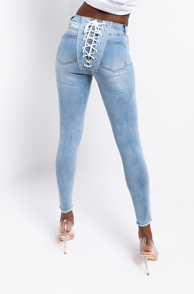 ALL OVER BACK LACE SKINNY JEANS