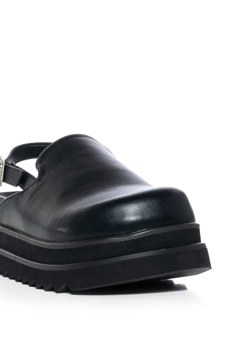 AZALEA WANG HARLEQUIN FLAT IN BLACK
