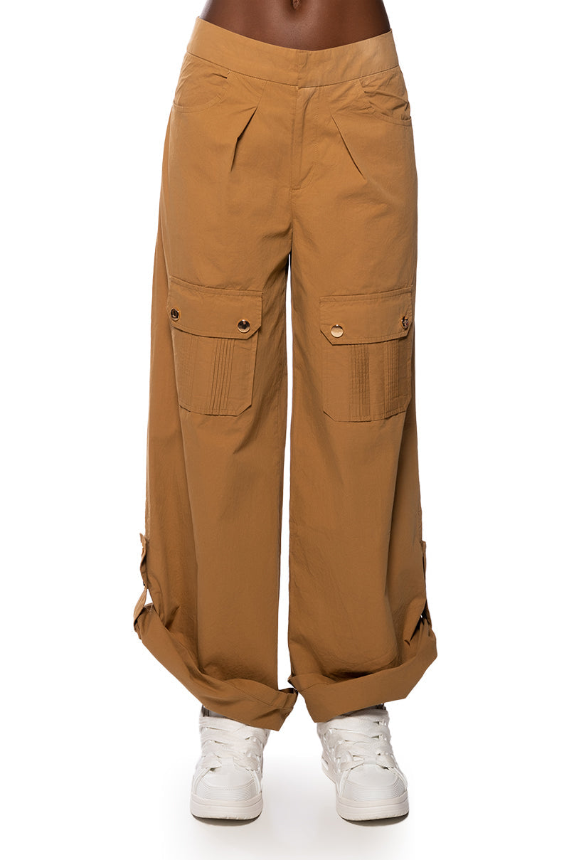 CARGO CHIC WIDE LEG PANTS