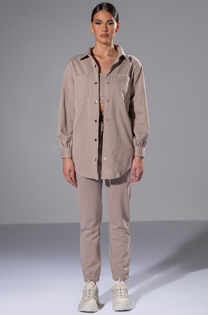 CASUAL CASEY BUTTON DOWN SWEATSHIRT