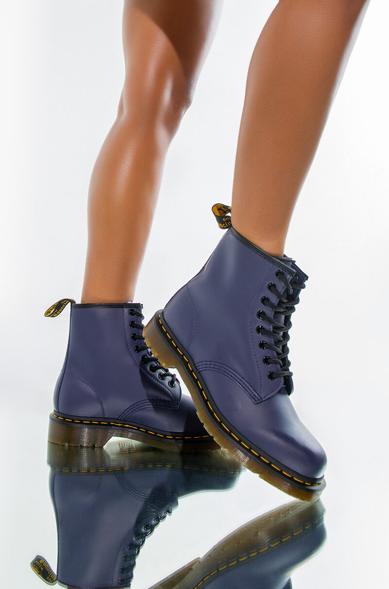 DR. MARTEN 1460 INDIGO SMOOTH BOOT BLUE