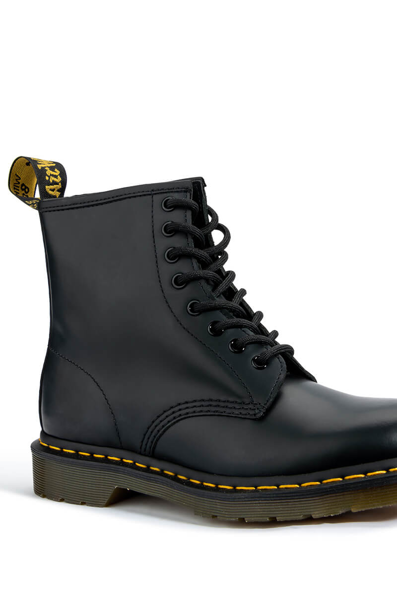 DR MARTEN 1490 SMOOTH BOOT